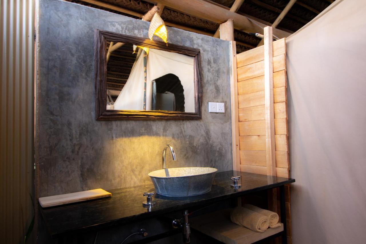Отель Wild Glamping Gal Oya - Thema Collection Galgamuwa  Экстерьер фото